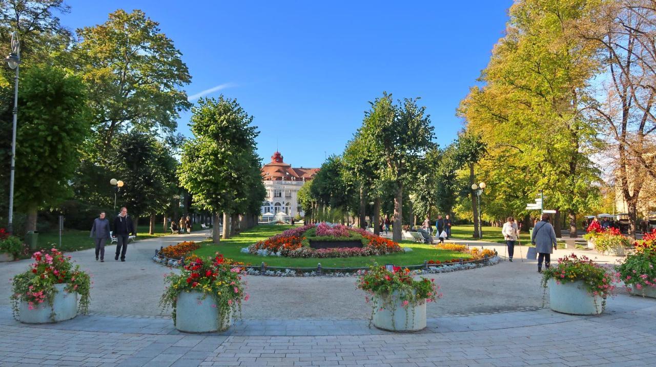 Apartmán Nostalgia Karlovy Vary Kültér fotó
